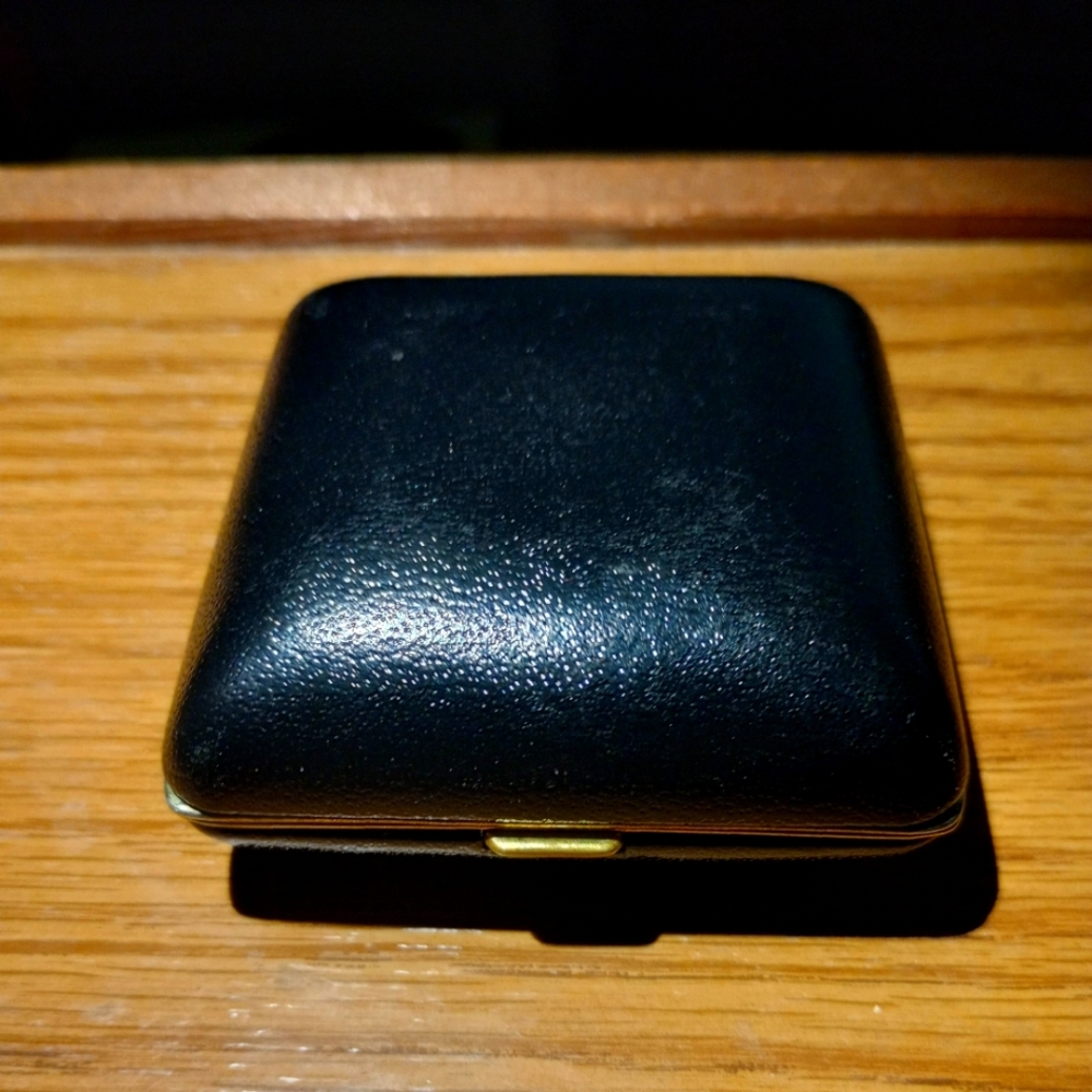 PHINNEY-WALKER 3" × 3" unFolds open & closed  Travel Alarm Clock